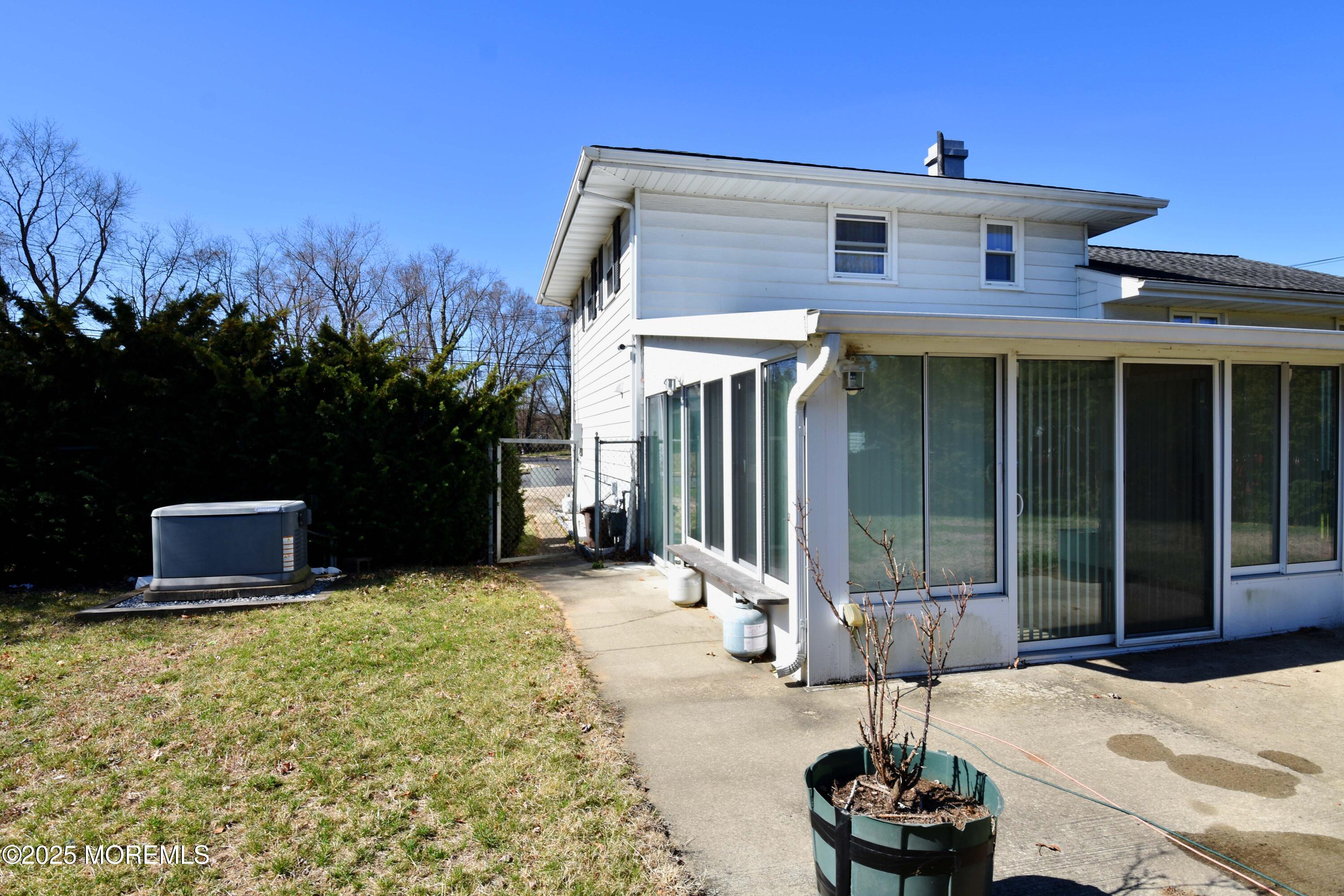 21 Spruce Road Burlington, NJ 08016 - Photo 19 of 20 DSC_0840