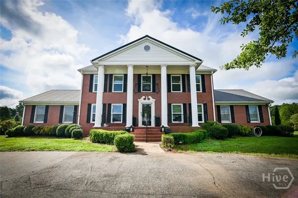 $850,000 | 1520 Colonial Drive, Good Hope, GA 30641