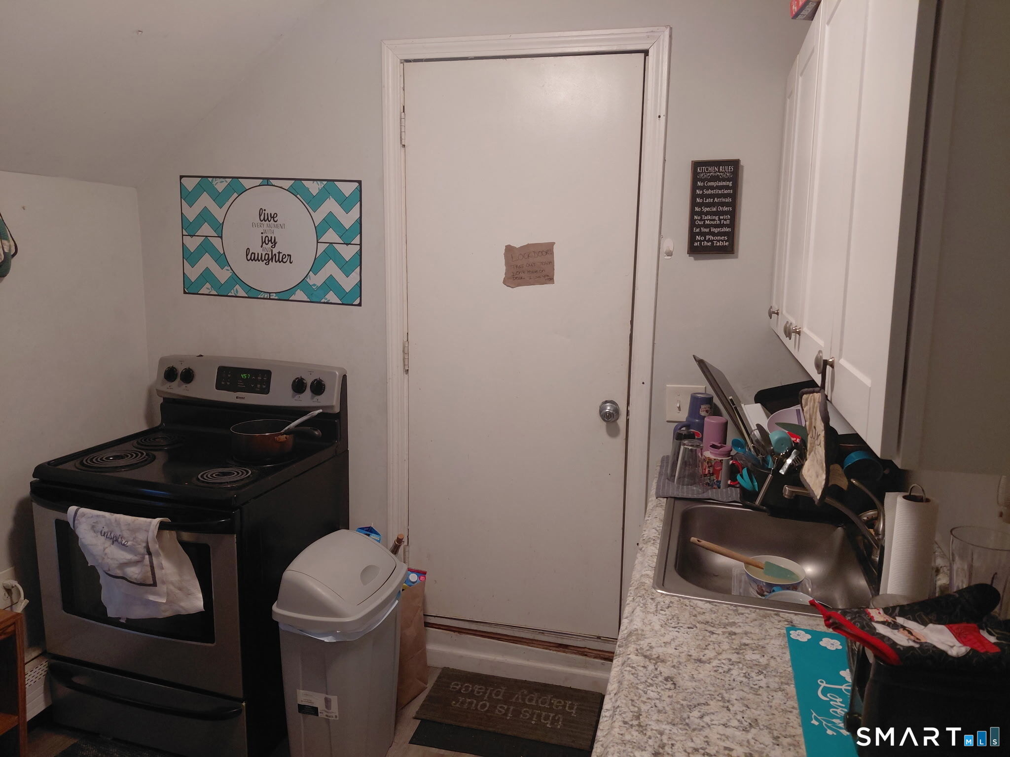 681 North Main Street Norwich, CT 06360 - Photo 2 of 10