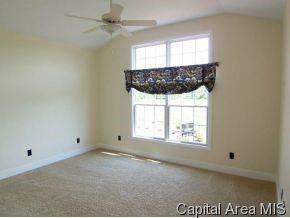 5825 Hedley Road Springfield, IL 62711 - Photo 11 of 12 Gallery Image 11