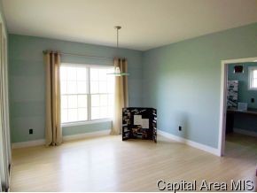 5825 Hedley Road Springfield, IL 62711 - Photo 6 of 12 Gallery Image 6