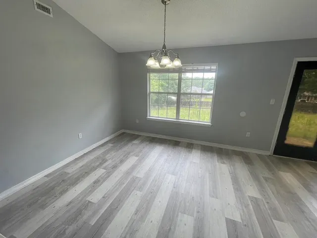 $2,100 | 427 Triton Street, Crestview, FL 32536