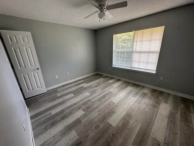 $2,100 | 427 Triton Street, Crestview, FL 32536