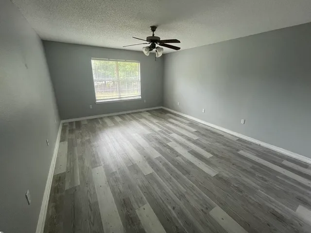 $2,100 | 427 Triton Street, Crestview, FL 32536