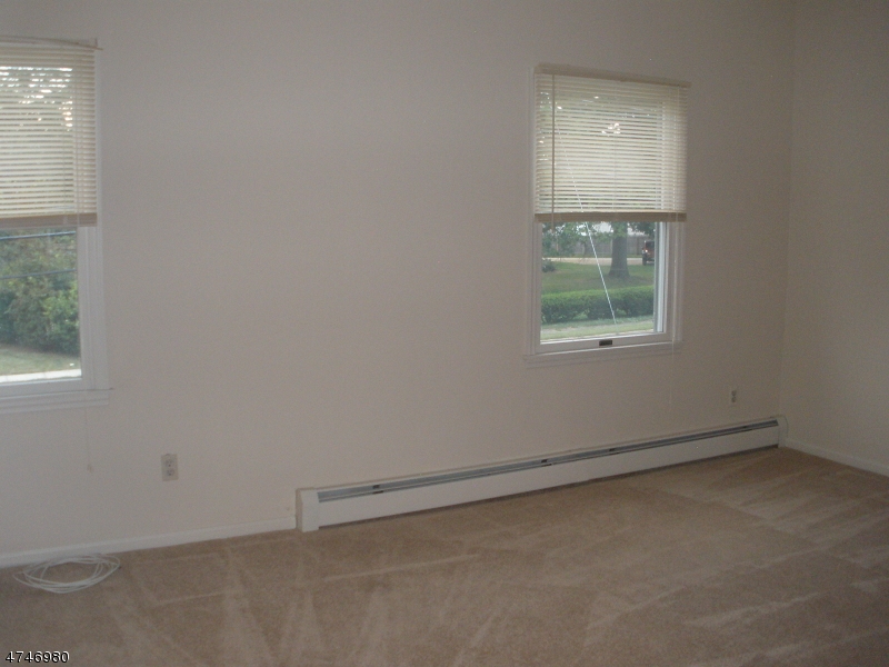 152 Lincoln Park Road, Unit 152 Pequannock, NJ 07440 - Photo 17 of 20