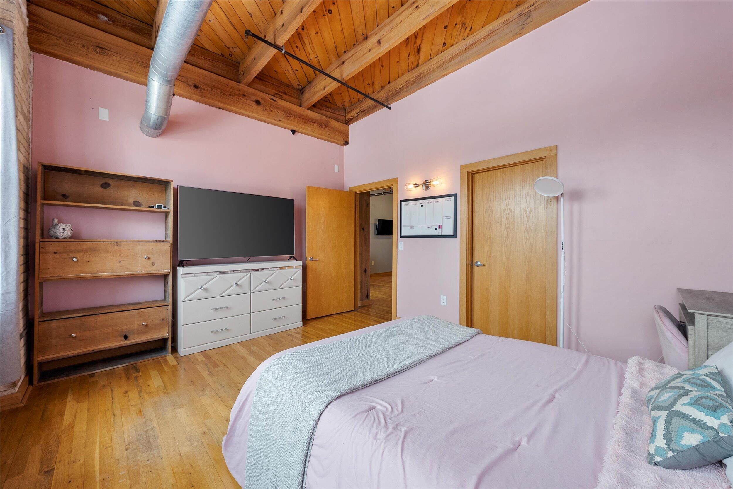 413 North 2nd Street, Unit 620 Milwaukee, WI 53203 - Photo 27 of 55 2nd Bedroom