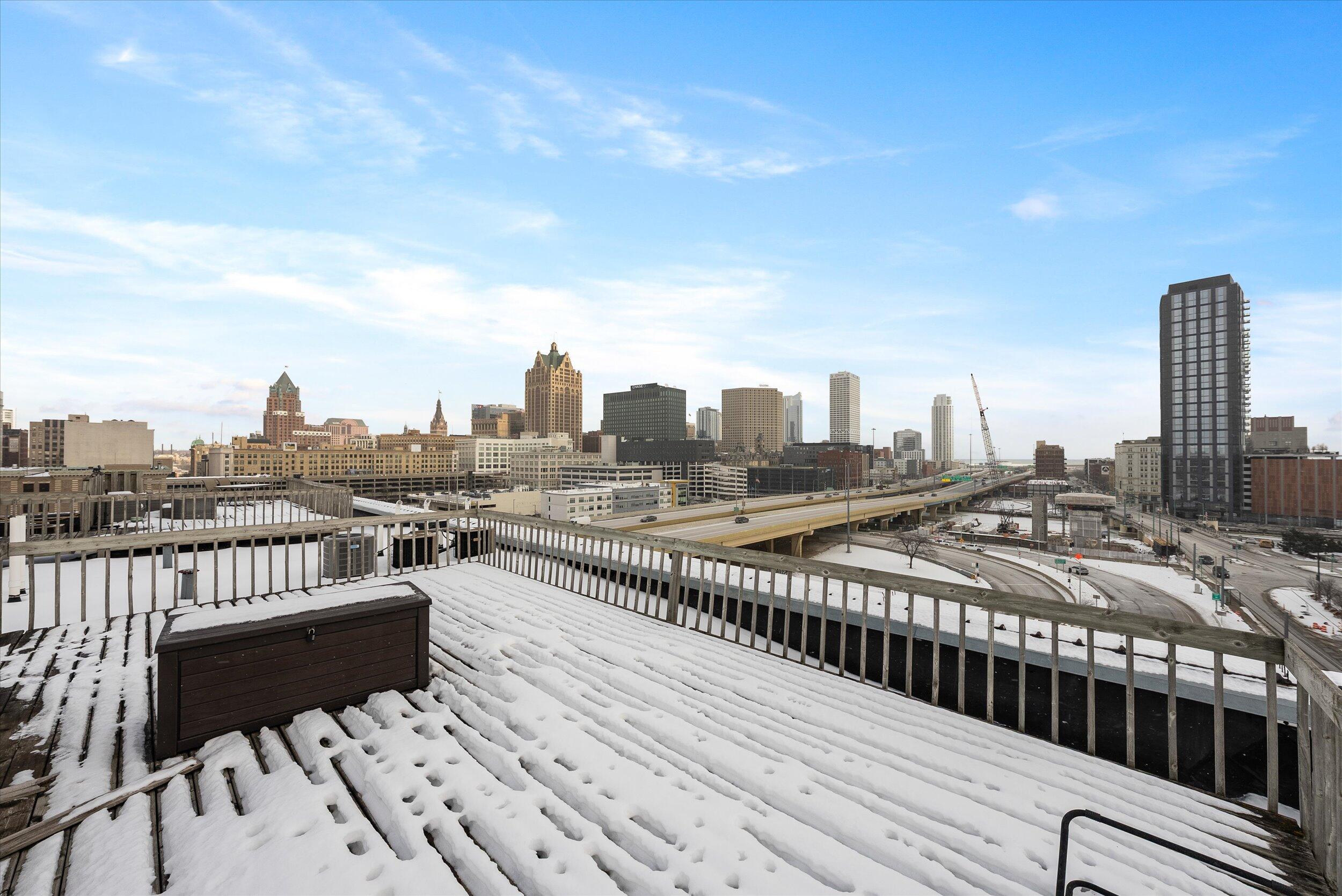 413 North 2nd Street, Unit 620 Milwaukee, WI 53203 - Photo 36 of 55 Private Rooftop Deck