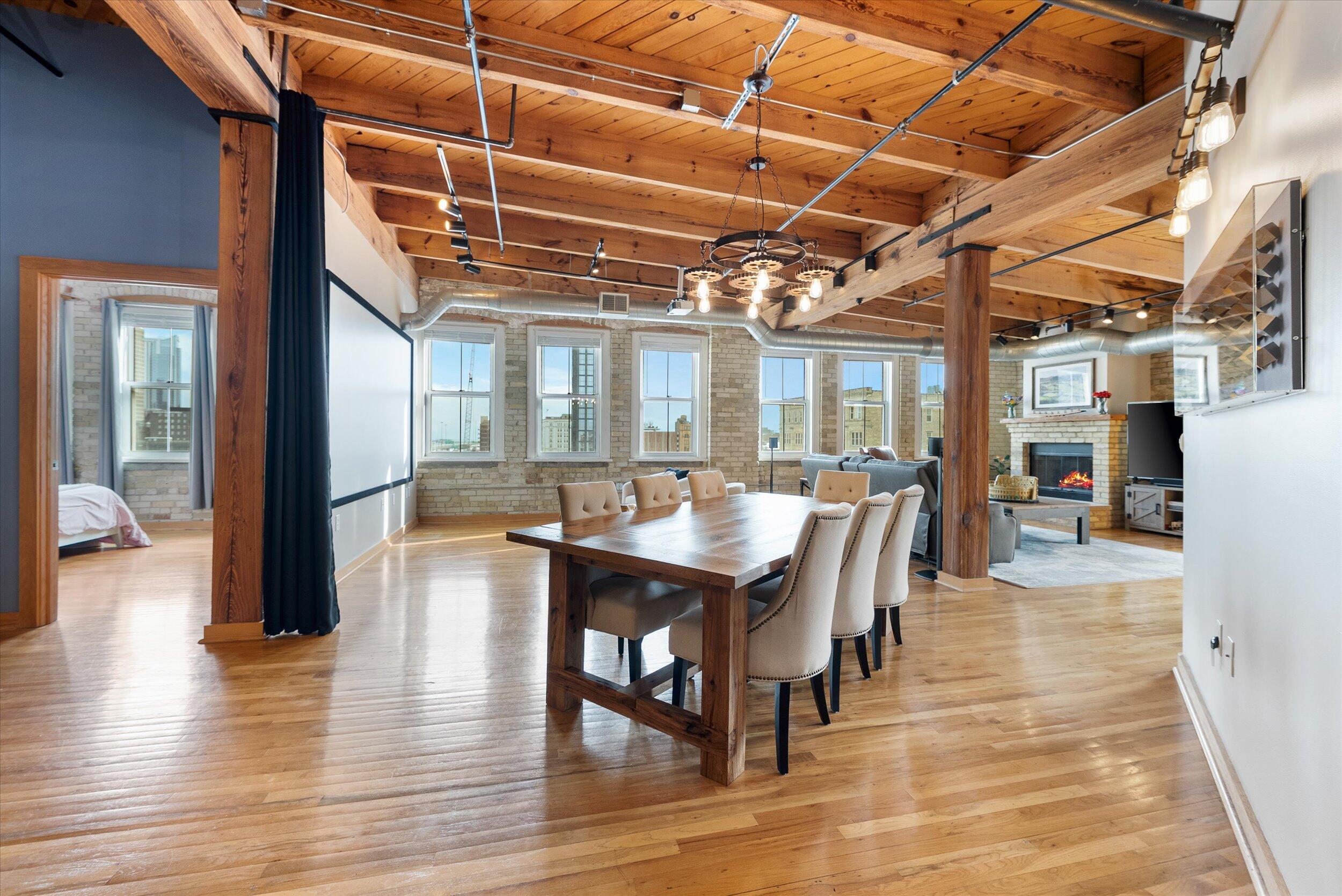 413 North 2nd Street, Unit 620 Milwaukee, WI 53203 - Photo 9 of 55 Dining Area