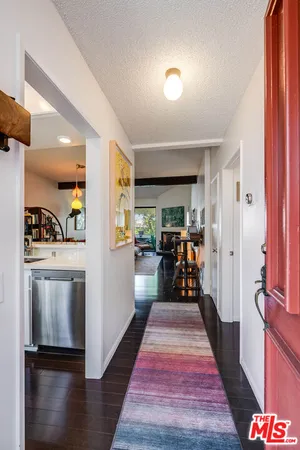 $549,000 | 3480 Barham Boulevard, Unit 326, Los Angeles, CA 90068