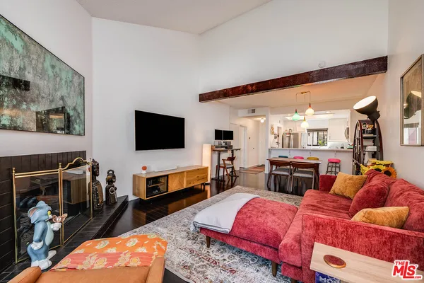 $549,000 | 3480 Barham Boulevard, Unit 326, Los Angeles, CA 90068