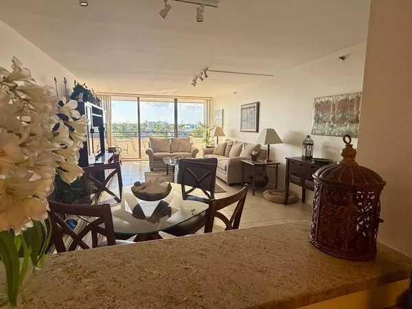 $3,500 | 3555 South Ocean Boulevard, Unit 513, South Palm Beach, FL 33480