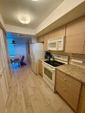 $3,500 | 3555 South Ocean Boulevard, Unit 513, South Palm Beach, FL 33480