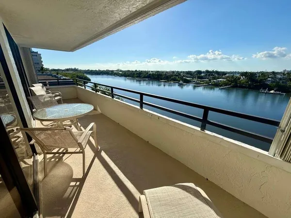 $3,500 | 3555 South Ocean Boulevard, Unit 513, South Palm Beach, FL 33480