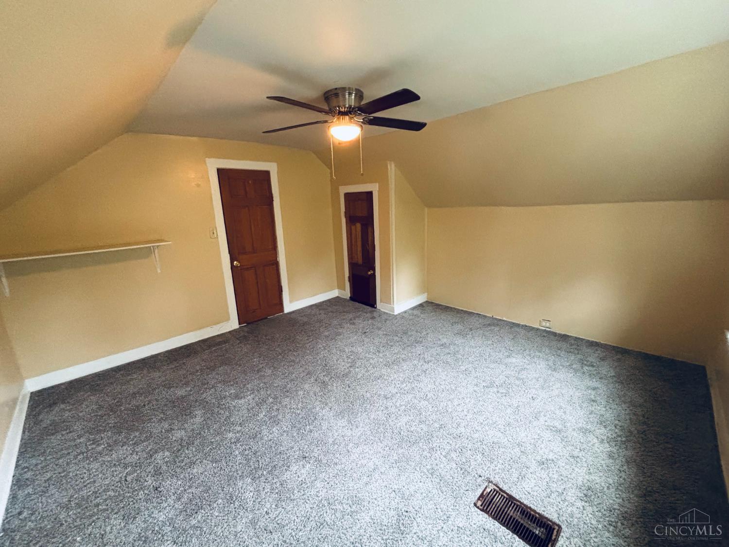 1831 West North Bend Road Cincinnati, OH 45224 - Photo 18 of 55