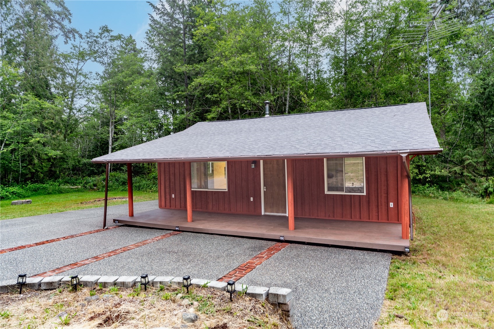 470 Rhododendron Lane Brinnon, WA 98320 - Photo 11 of 32 Gallery Image 11