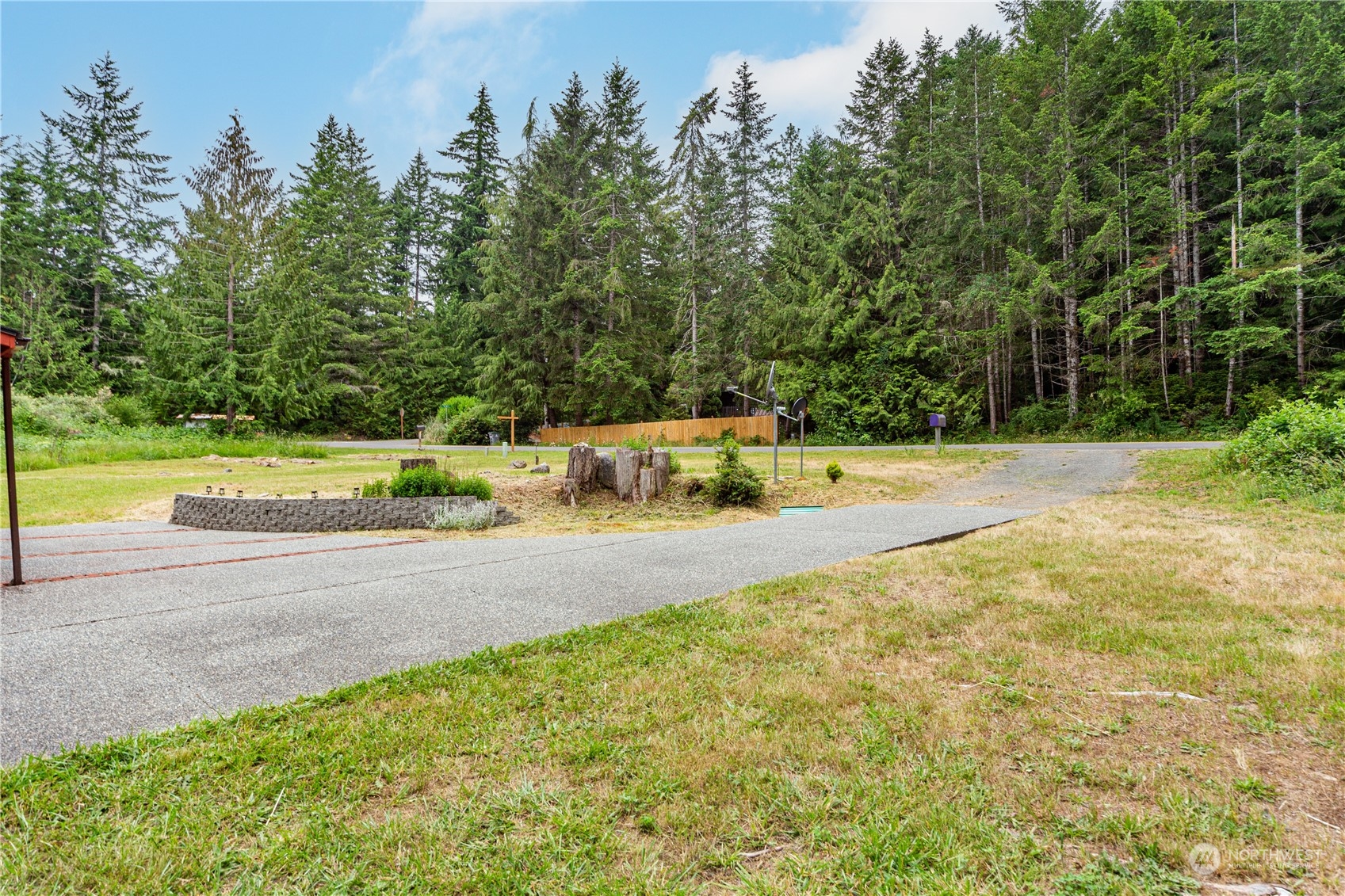 470 Rhododendron Lane Brinnon, WA 98320 - Photo 28 of 32 Gallery Image 28