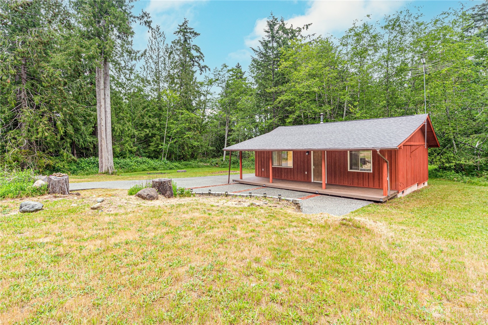 470 Rhododendron Lane Brinnon, WA 98320 - Photo 10 of 32 Gallery Image 10