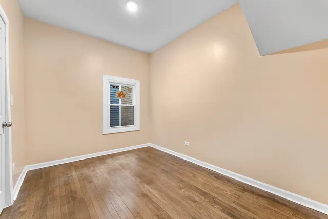 $424,900 | 435 North Leclaire Avenue, Chicago, IL 60644