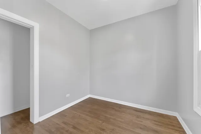 $424,900 | 435 North Leclaire Avenue, Chicago, IL 60644