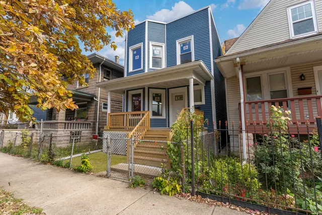 $424,900 | 435 North Leclaire Avenue, Chicago, IL 60644