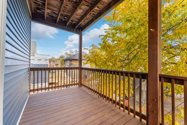 $424,900 | 435 North Leclaire Avenue, Chicago, IL 60644