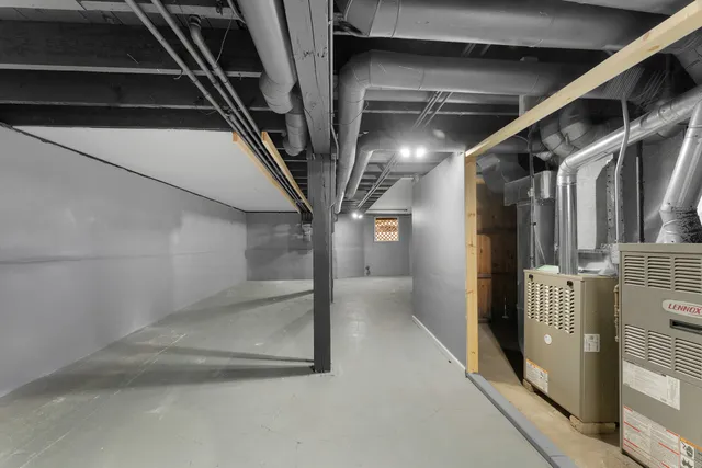 $424,900 | 435 North Leclaire Avenue, Chicago, IL 60644