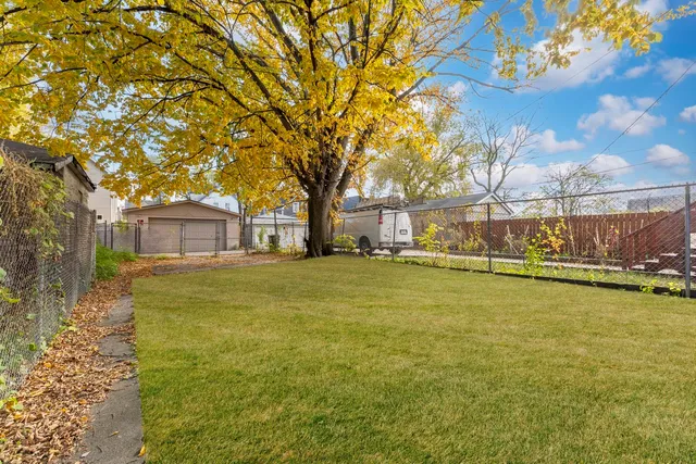 $424,900 | 435 North Leclaire Avenue, Chicago, IL 60644