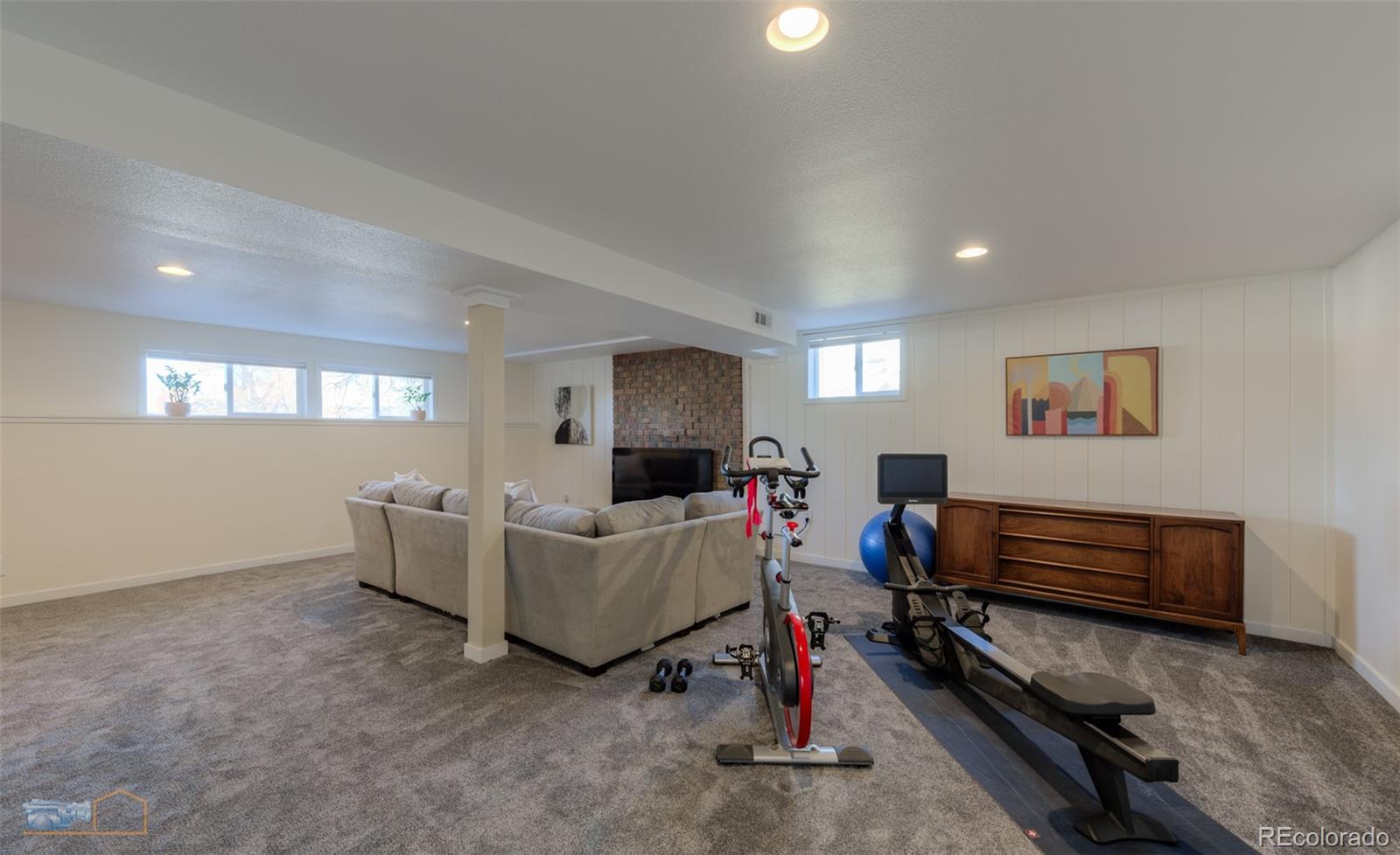 7258 Mt Meeker Road Longmont, CO 80503 - Photo 32 of 41 Gallery Image 32