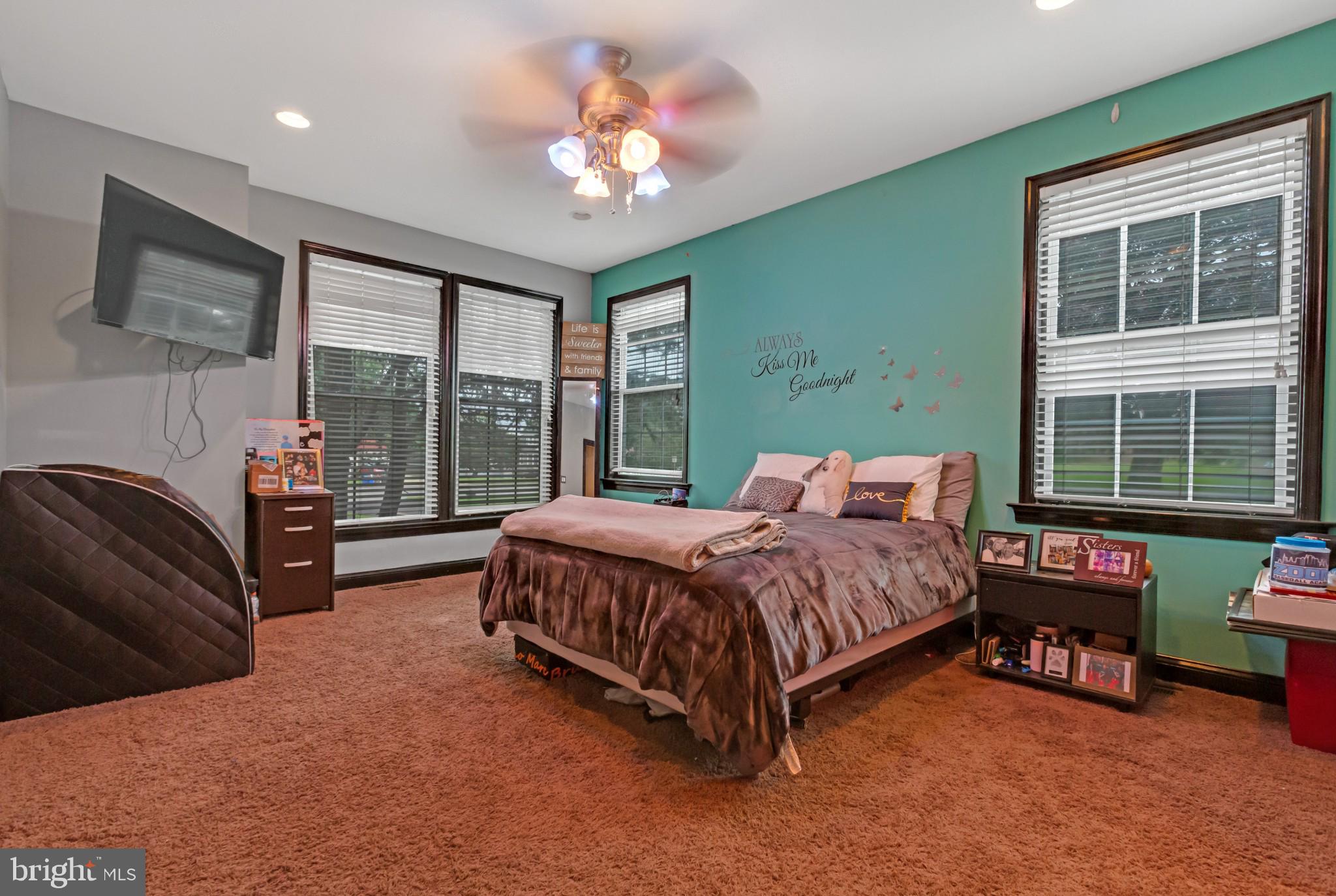 412 Welsh Road Philadelphia, PA 19115 - Photo 22 of 30