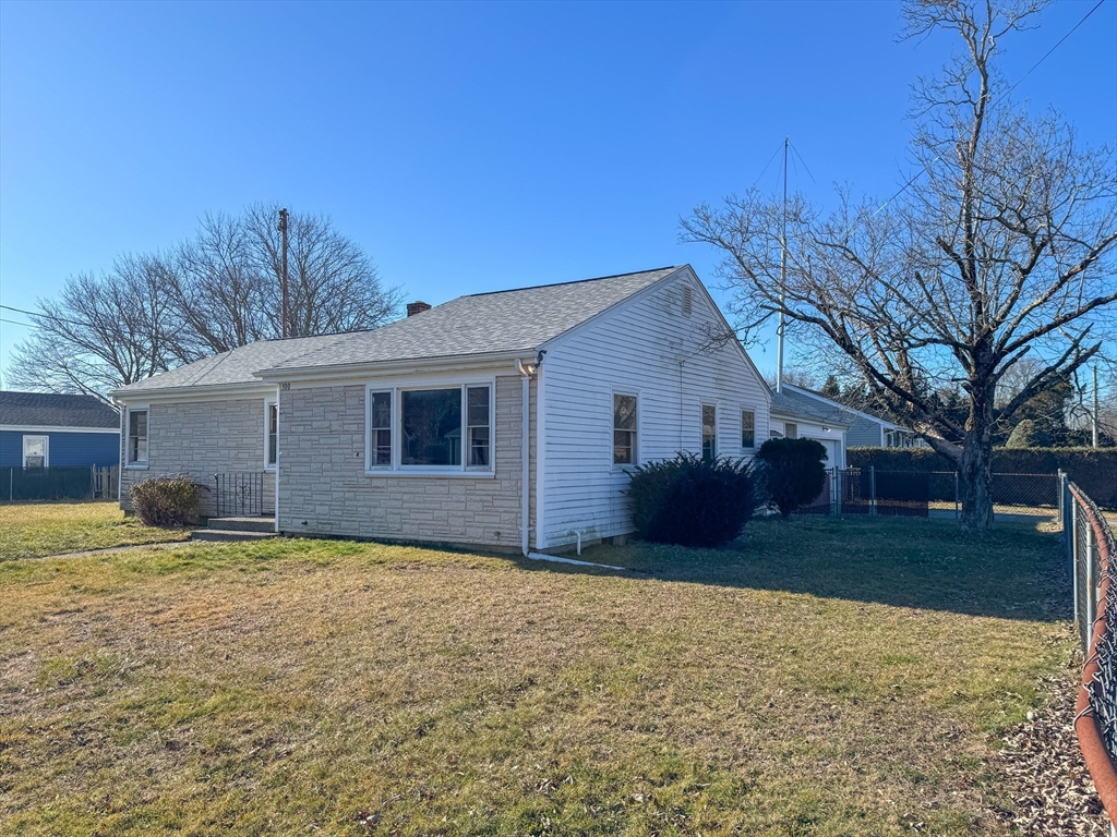 300 Davis Road Westport, MA 02790 - Photo 2 of 26