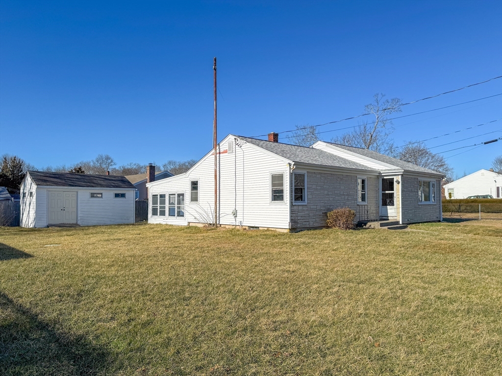 300 Davis Road Westport, MA 02790 - Photo 6 of 26