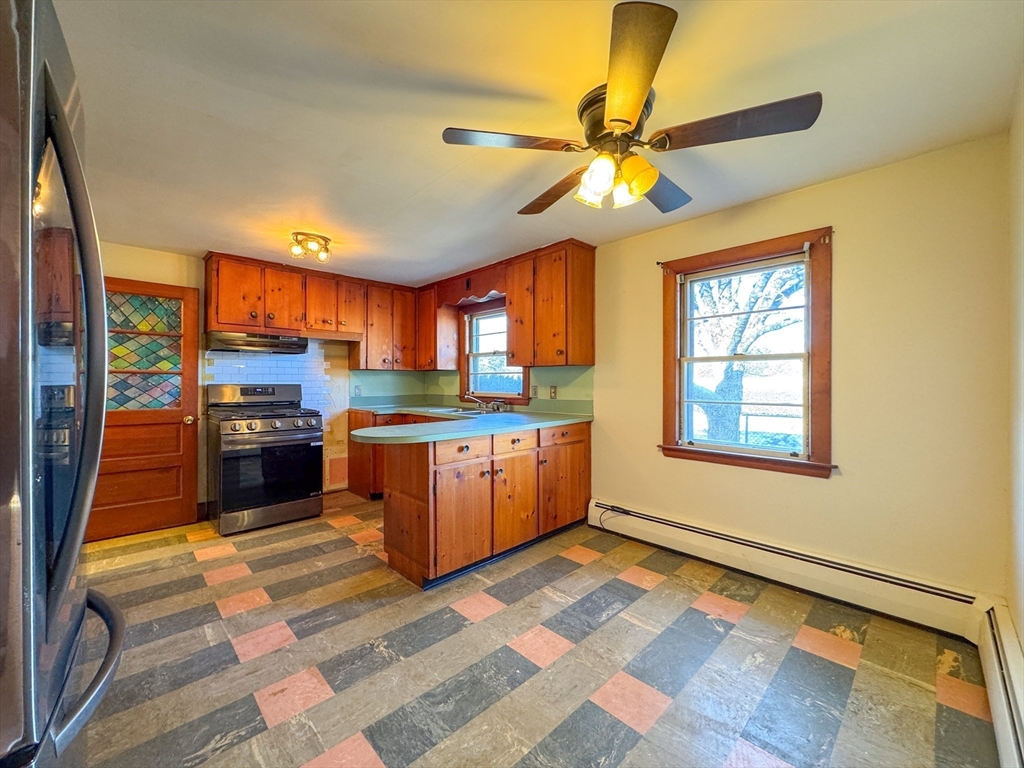 300 Davis Road Westport, MA 02790 - Photo 10 of 26