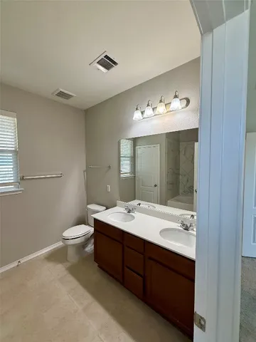 $1,895 | 7600 Rio Pass, Austin, TX 78724
