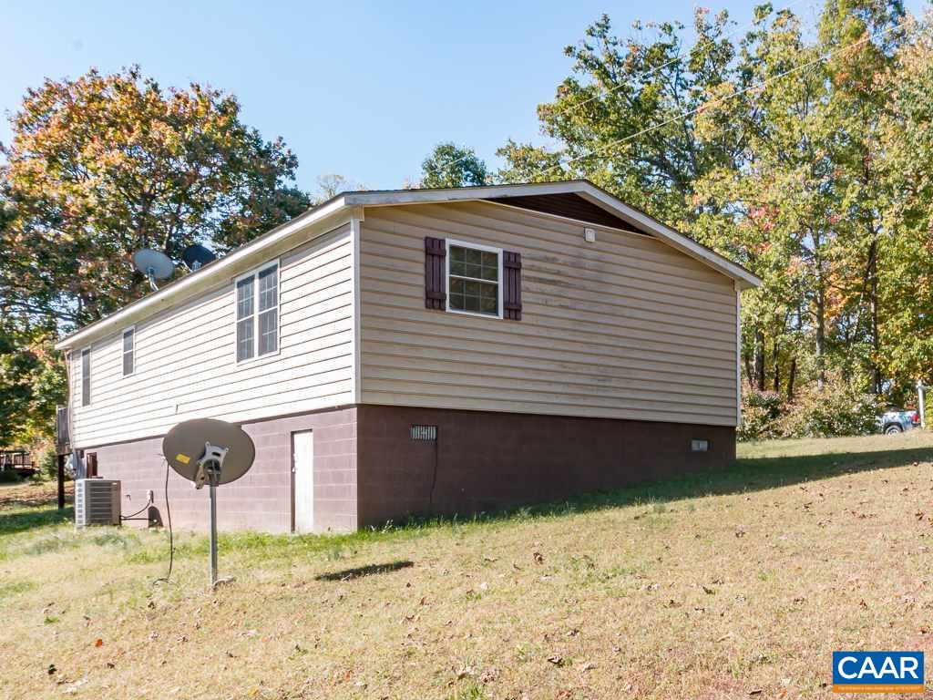 7047 Secretarys Sand Road Schuyler, VA 22969 - Photo 6 of 6 Gallery Image 6