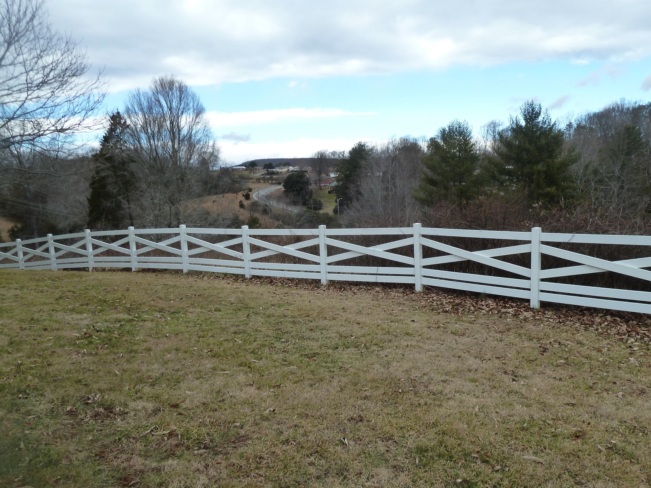 25 Fencing