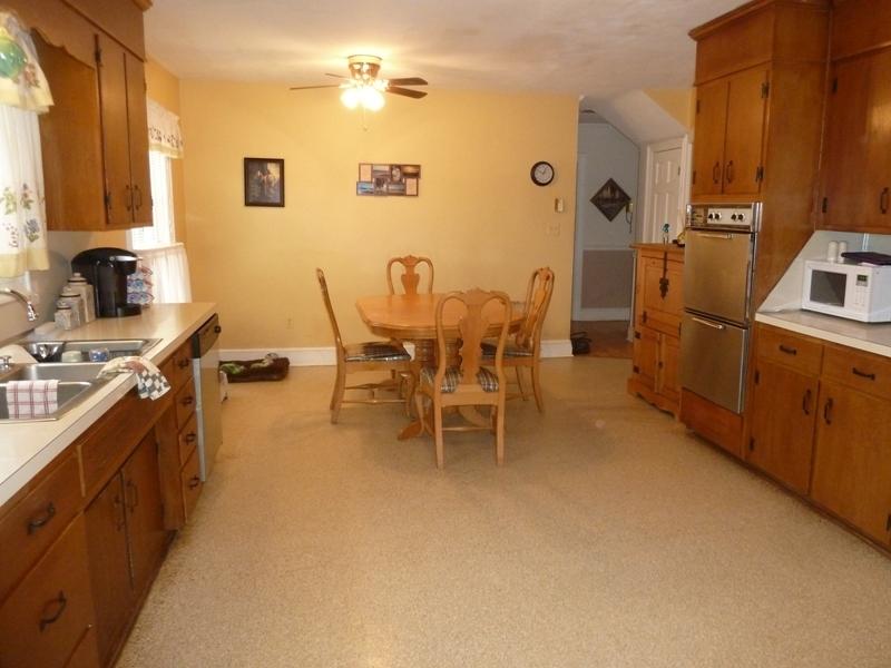 345 Scuffling Hill Road Rocky Mount, VA 24151 - Photo 19 of 64 44 Entry Kitchen