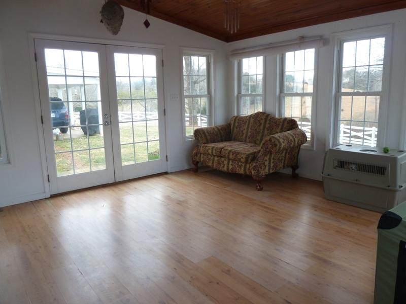 345 Scuffling Hill Road Rocky Mount, VA 24151 - Photo 20 of 64 45 Entry Florida Room