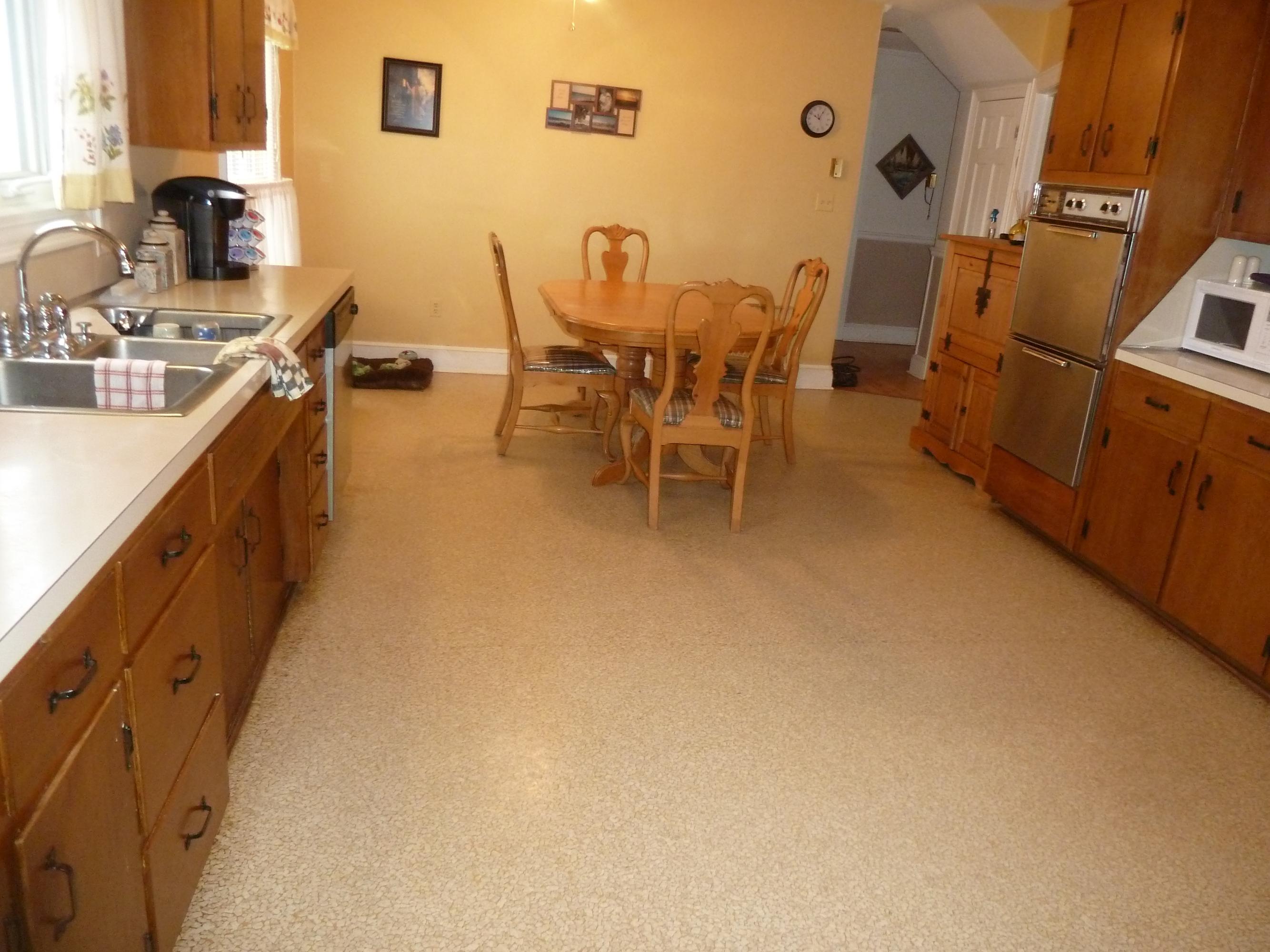 345 Scuffling Hill Road Rocky Mount, VA 24151 - Photo 45 of 64 9 Entry Kitchen