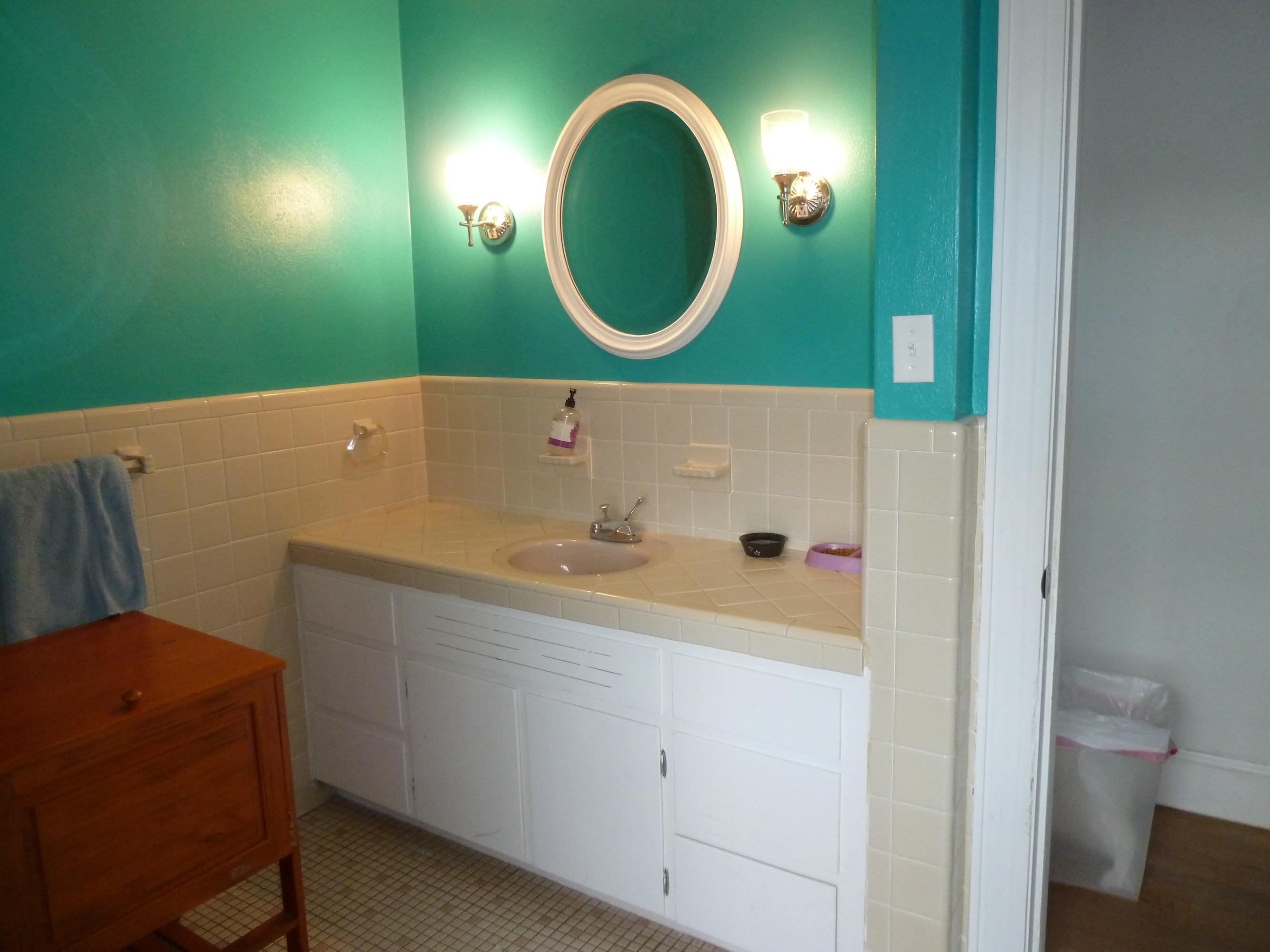 345 Scuffling Hill Road Rocky Mount, VA 24151 - Photo 56 of 64 20 Upper Full Bath