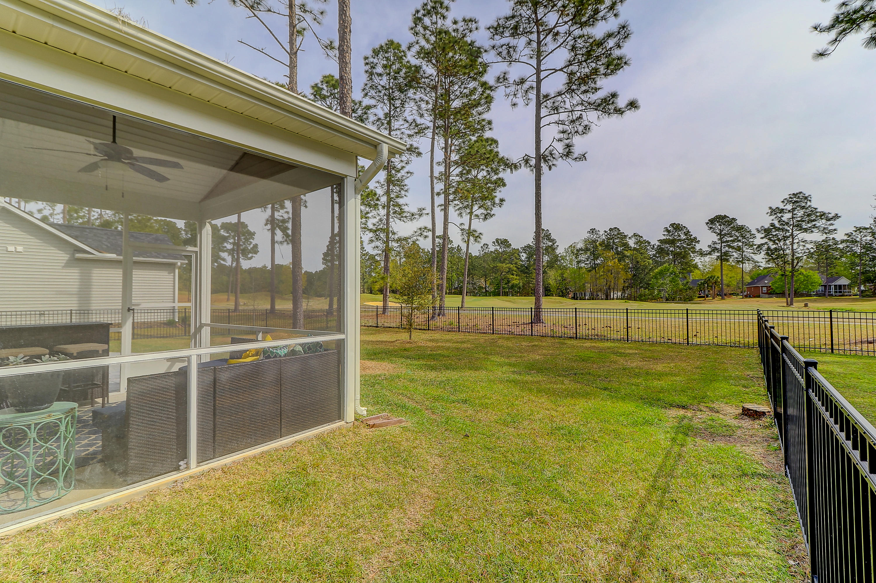 406 Kilarney Road Summerville, SC 29483 - Photo 37 of 48 406 Kilarney (37)