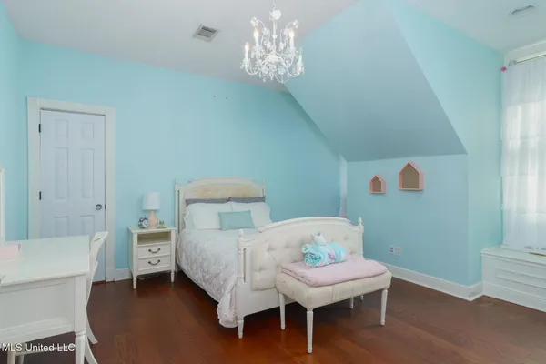 $549,900 | 142 Tidewater Road, Hattiesburg, MS 39402