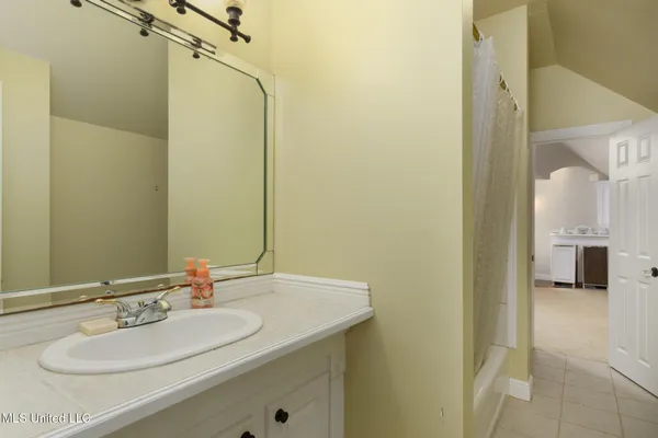 $549,900 | 142 Tidewater Road, Hattiesburg, MS 39402