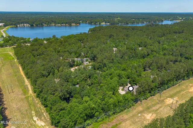 $574,900 | 142 Tidewater Road, Hattiesburg, MS 39402