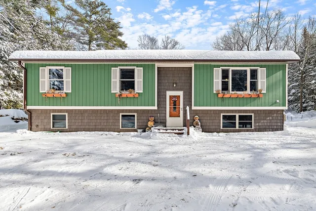 $385,000 | 1495 West Royalston Road, Athol, MA 01331