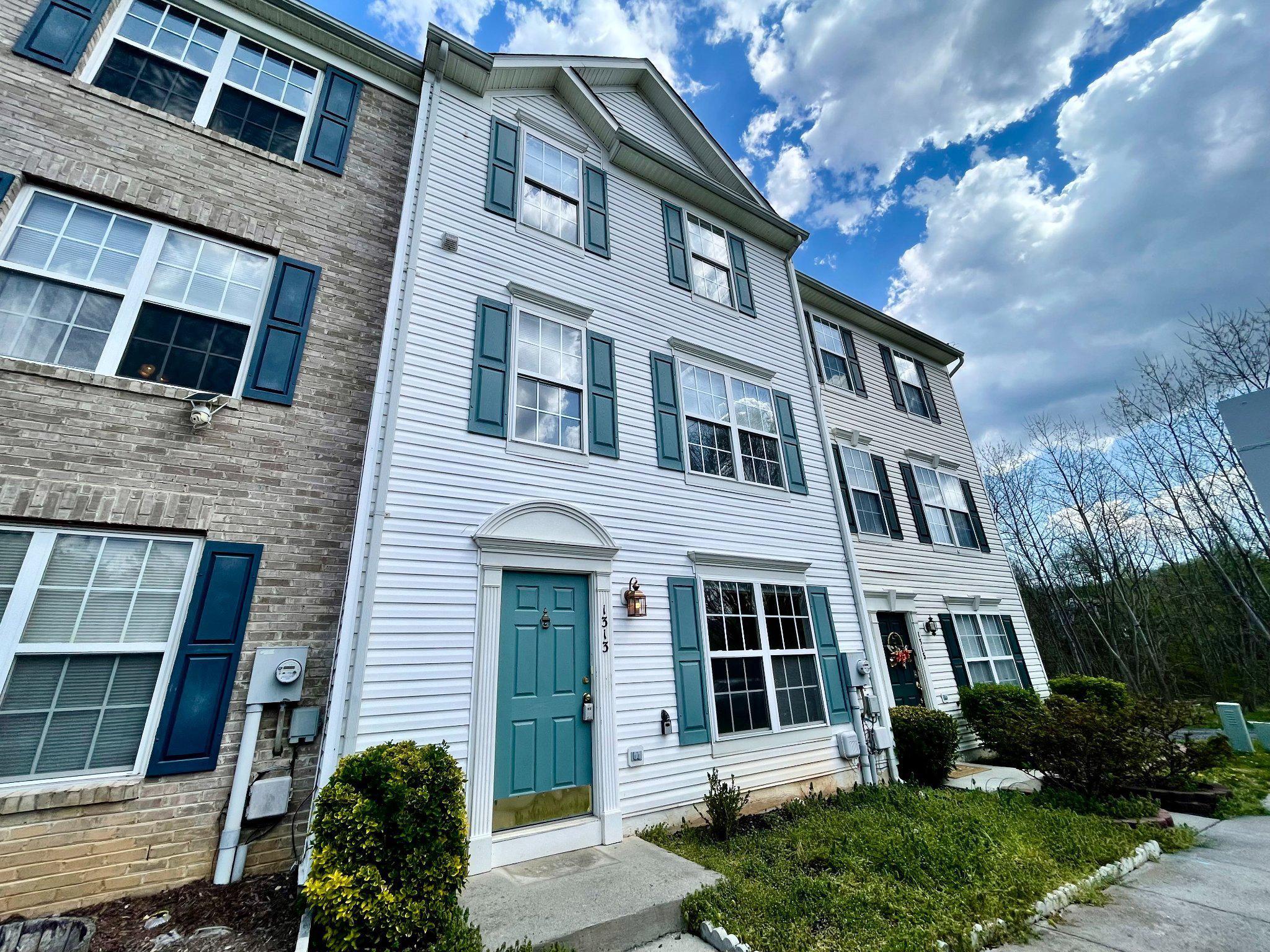 1313 Pendleton Lane Strasburg, VA 22657 - Photo 1 of 22