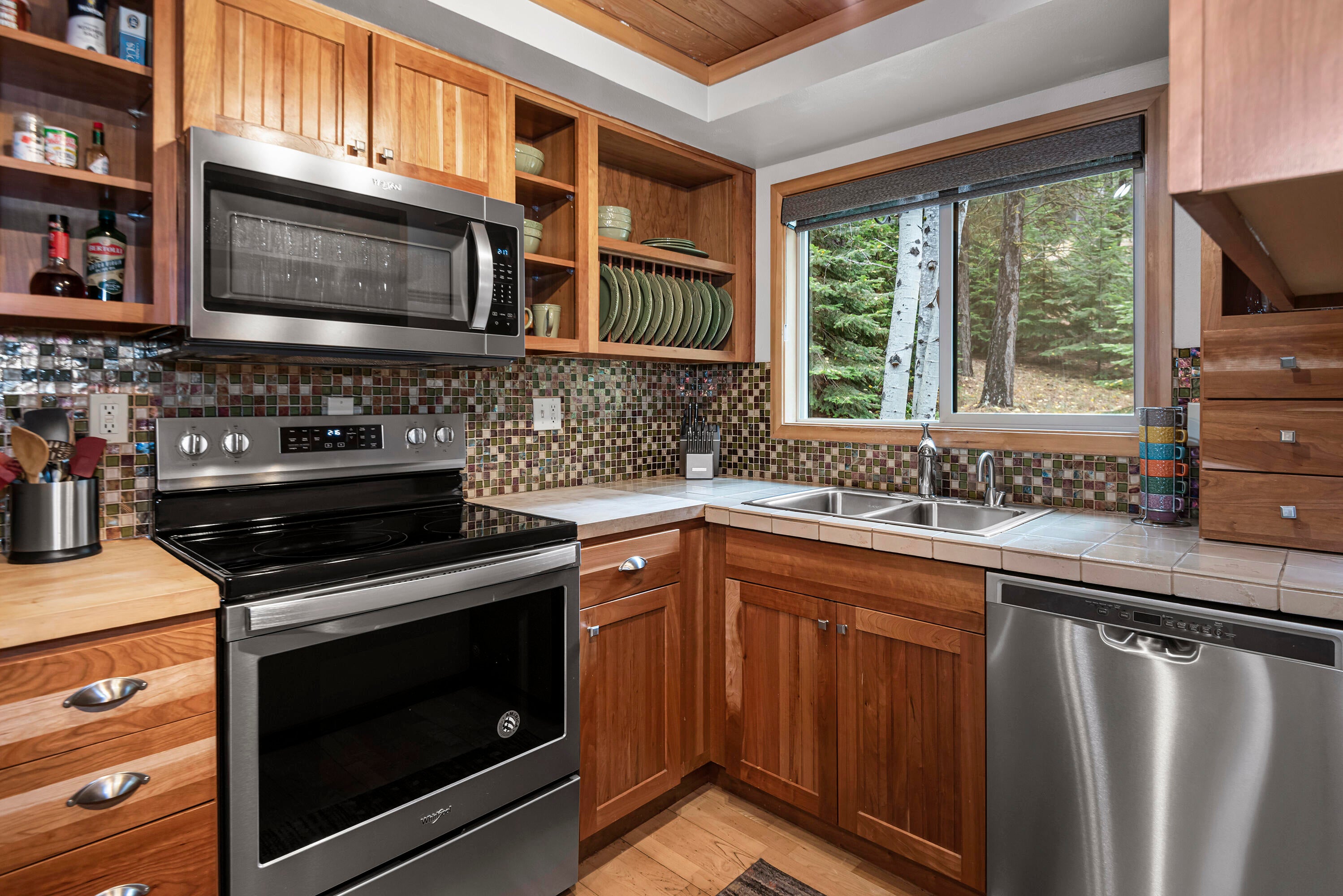 13379 Red Clover, Unit GH299 Black Butte Ranch, OR 97759 - Photo 23 of 46 23