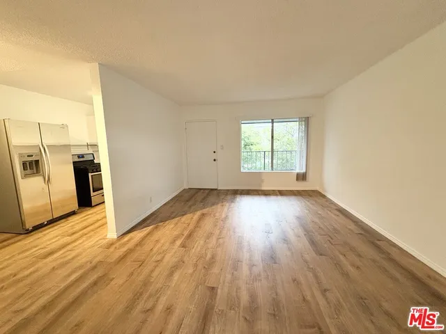 $2,700 | 534 Santa Clara Avenue, Unit 6, Venice, CA 90291
