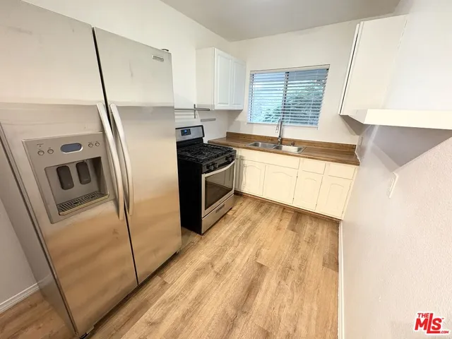 $2,700 | 534 Santa Clara Avenue, Unit 6, Venice, CA 90291