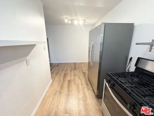 $2,700 | 534 Santa Clara Avenue, Unit 6, Venice, CA 90291