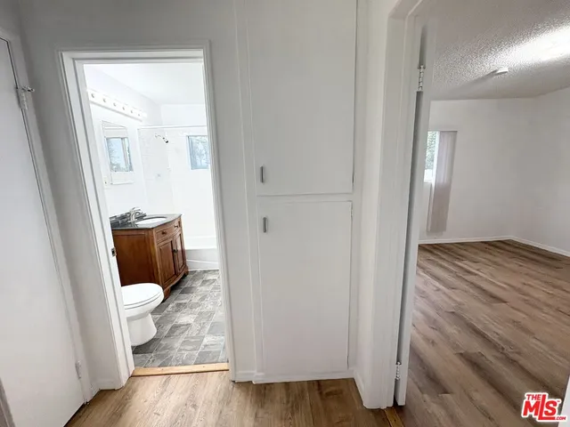 $2,700 | 534 Santa Clara Avenue, Unit 6, Venice, CA 90291